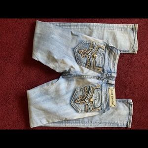 rock revival light blue jean